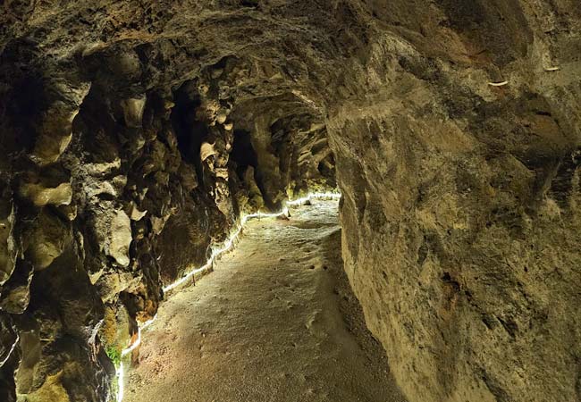 Percursos subterrâneos Quinta da Regaleira sintra