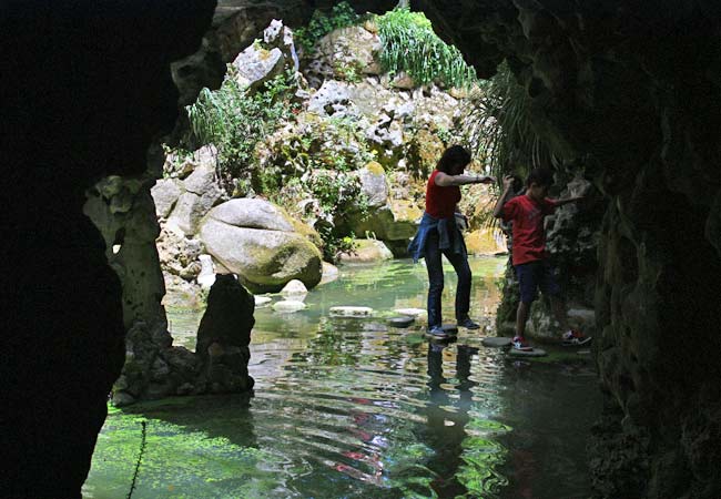 Lago da Cascata Quinta da Regaleira