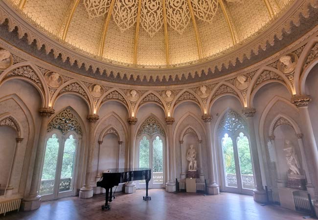 music room Palacio de Monserrate sintra