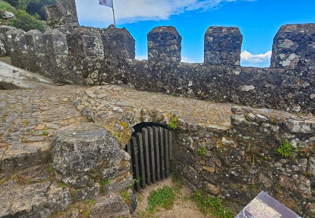 Porta da Traição Castelo dos Mouros